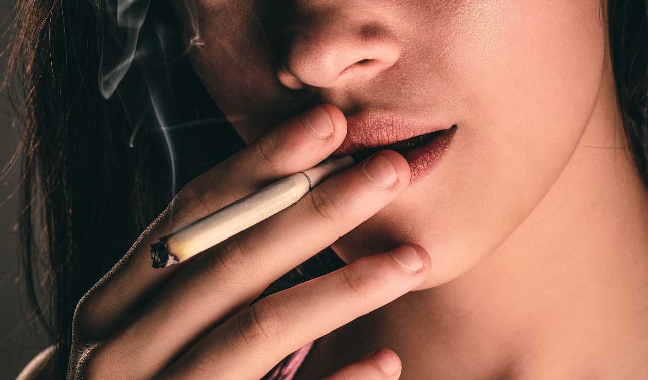 lady smoking