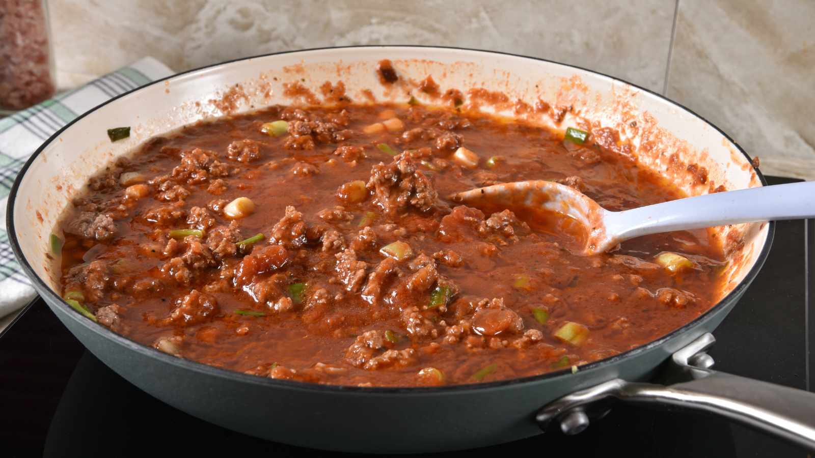 simmering sauce