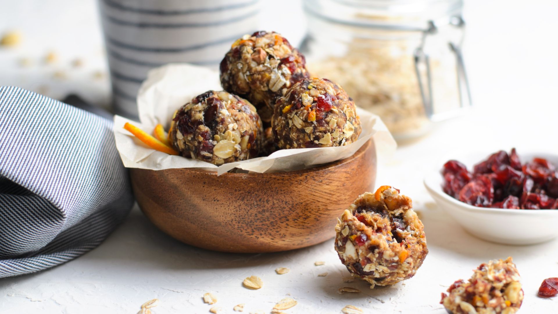 Coconut energy balls