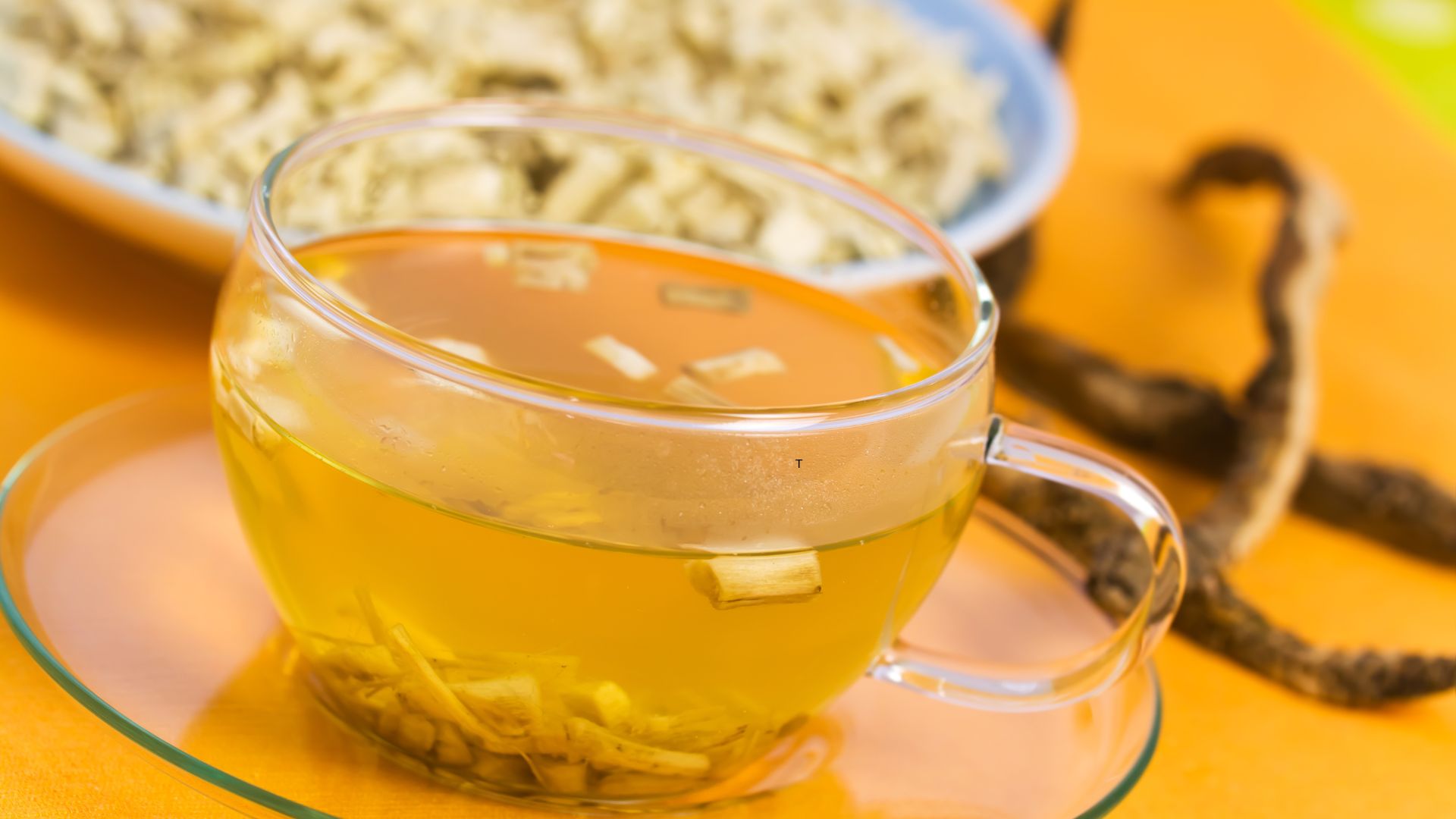 Marshmallow root tea