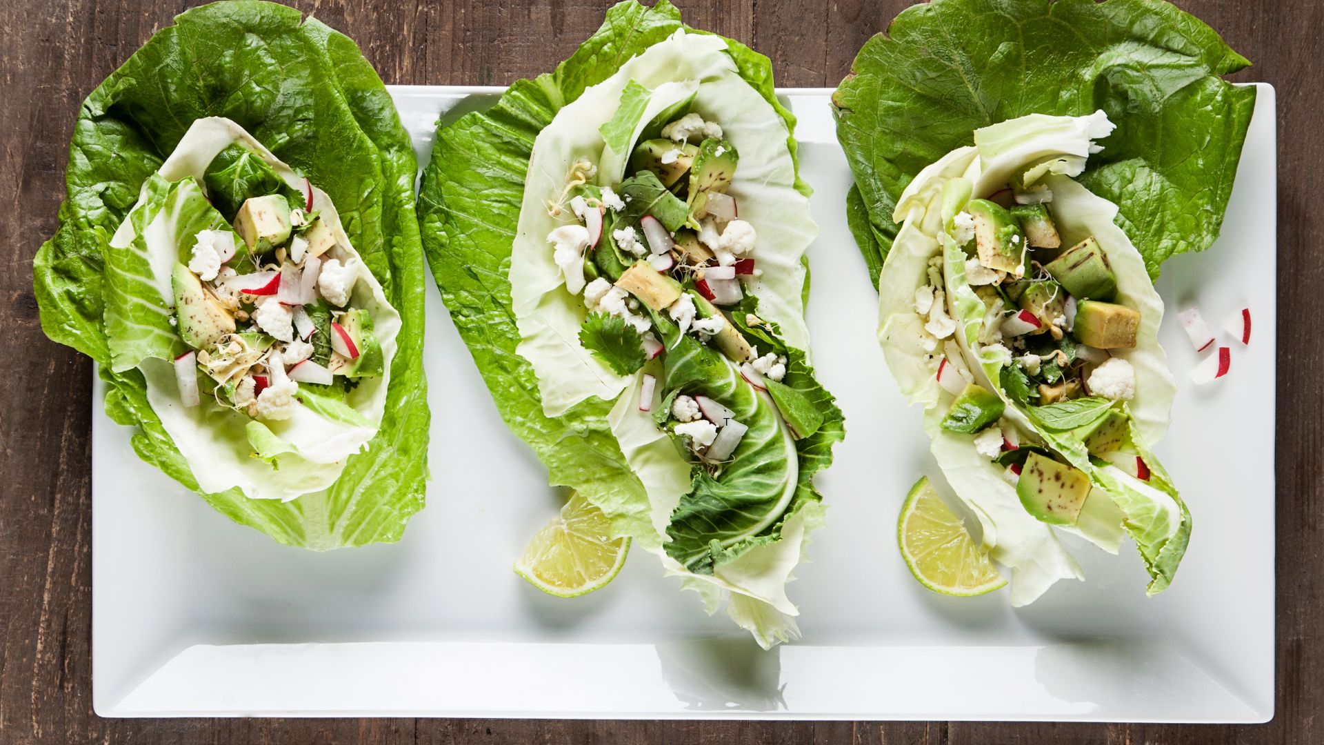 Tuna and avocado lettuce wrap
