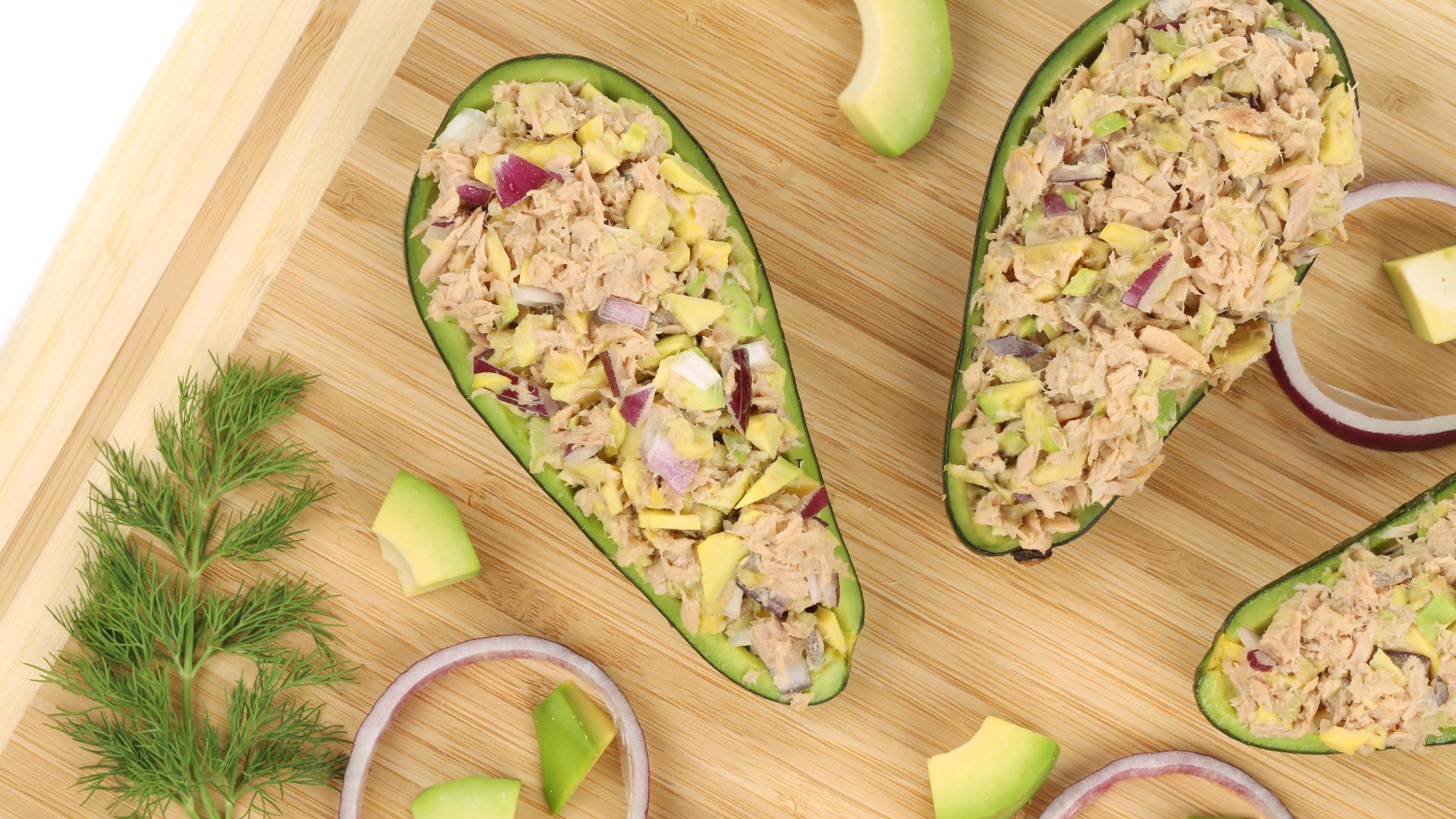 Tuna salad avocado